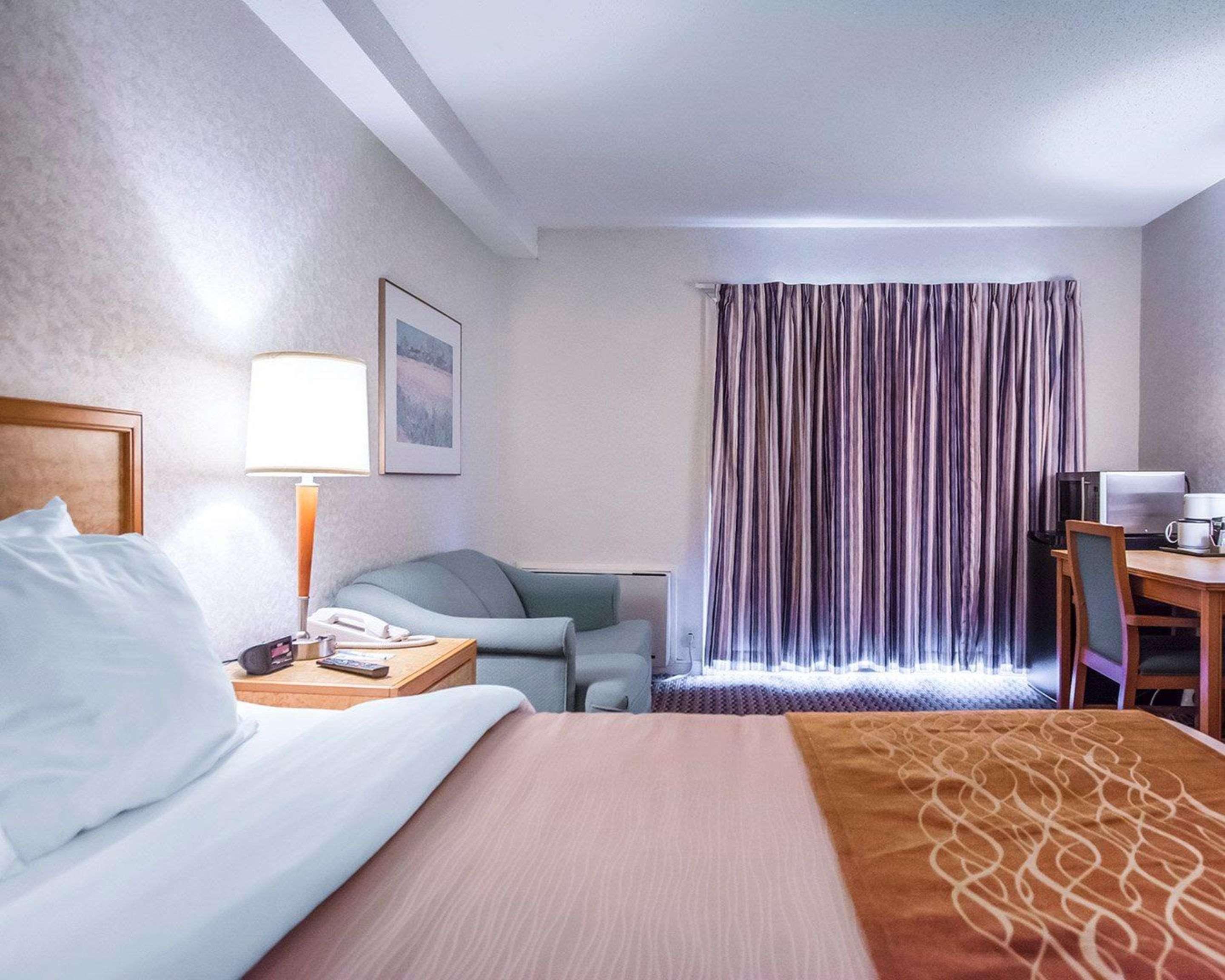 Rodeway Inn Saint-Jean Extérieur photo